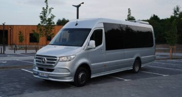 Mercedes Sprinter VIP (22 місця) 2019