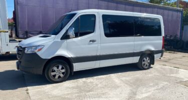 Mercedes Sprinter (8 місць) 2018